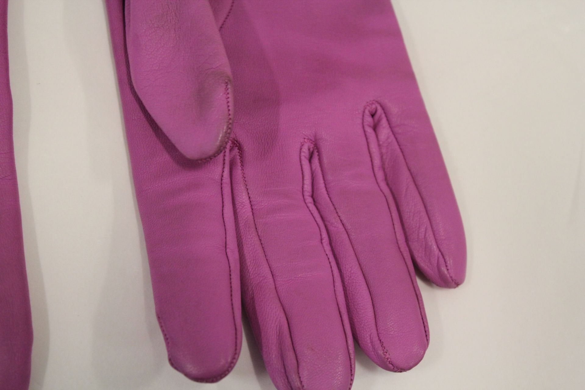 GUCCI Long Gloves - Pink - Image 3 of 6