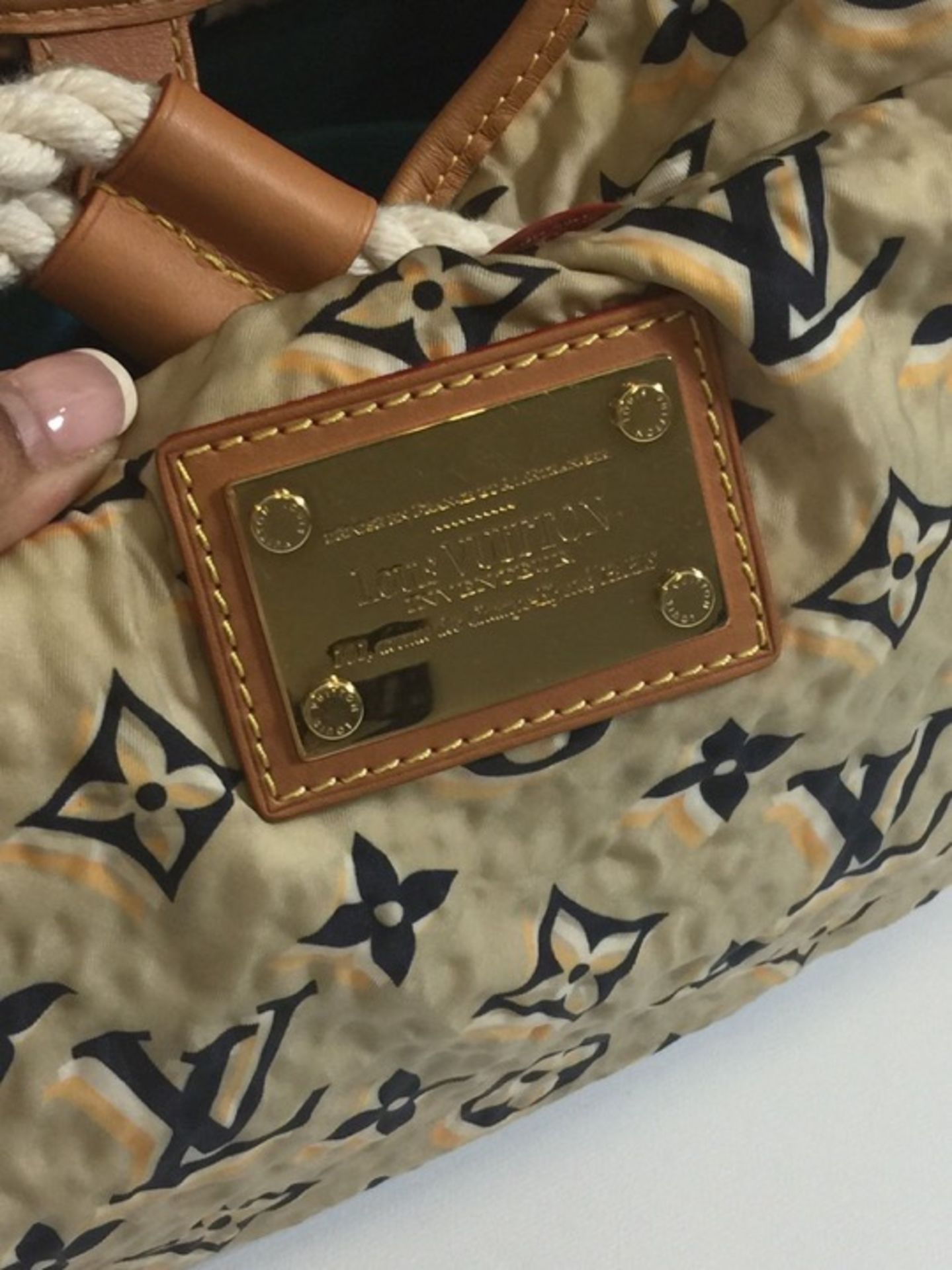 LOUIS VUITTON Limited Edition Tan Monogram Bulles MM Bag - Image 2 of 12