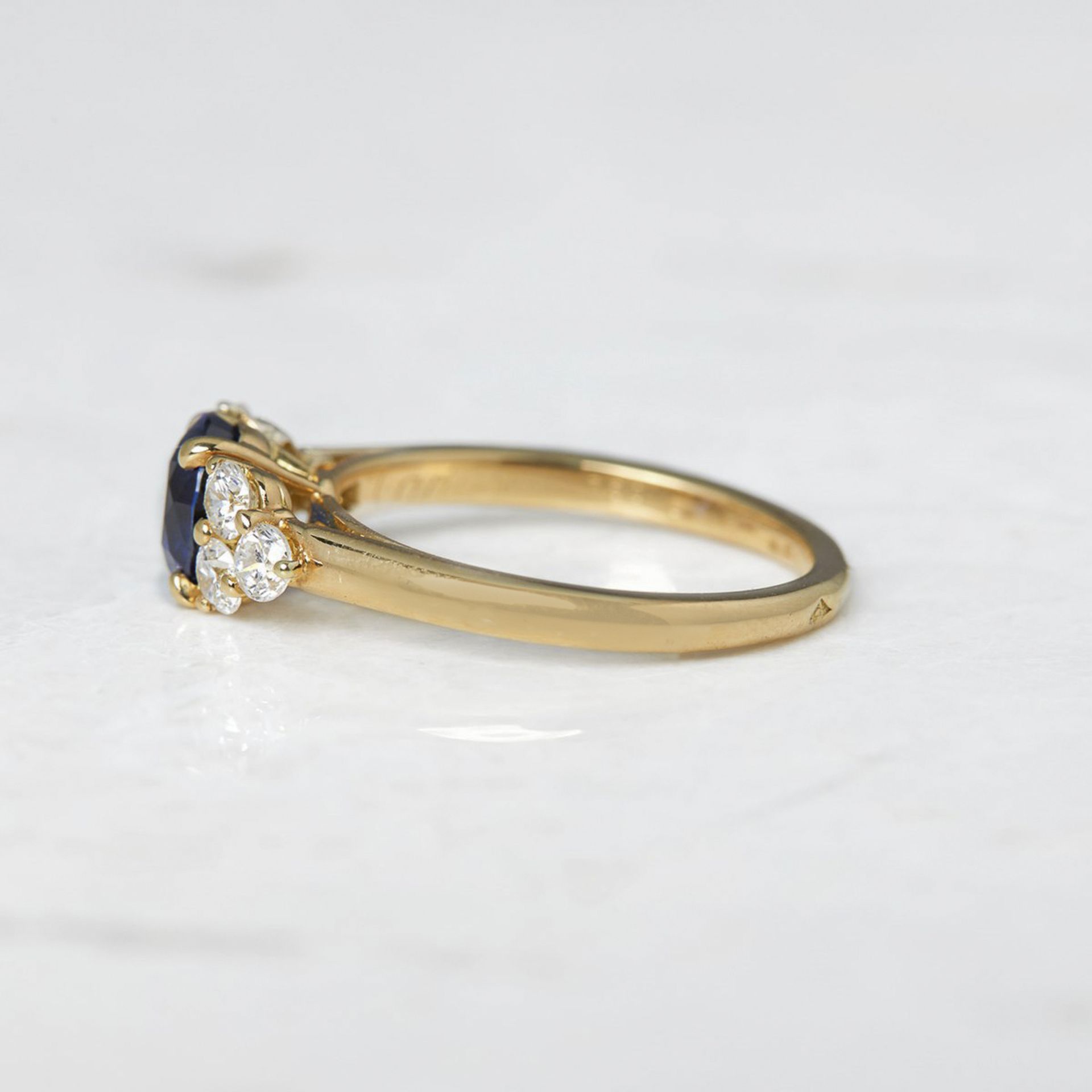 Cartier, 18k Yellow Gold 1.37ct Sapphire & 0.50ct Diamond Ring with Cartier Box & Cert / IGR Report - Image 4 of 12