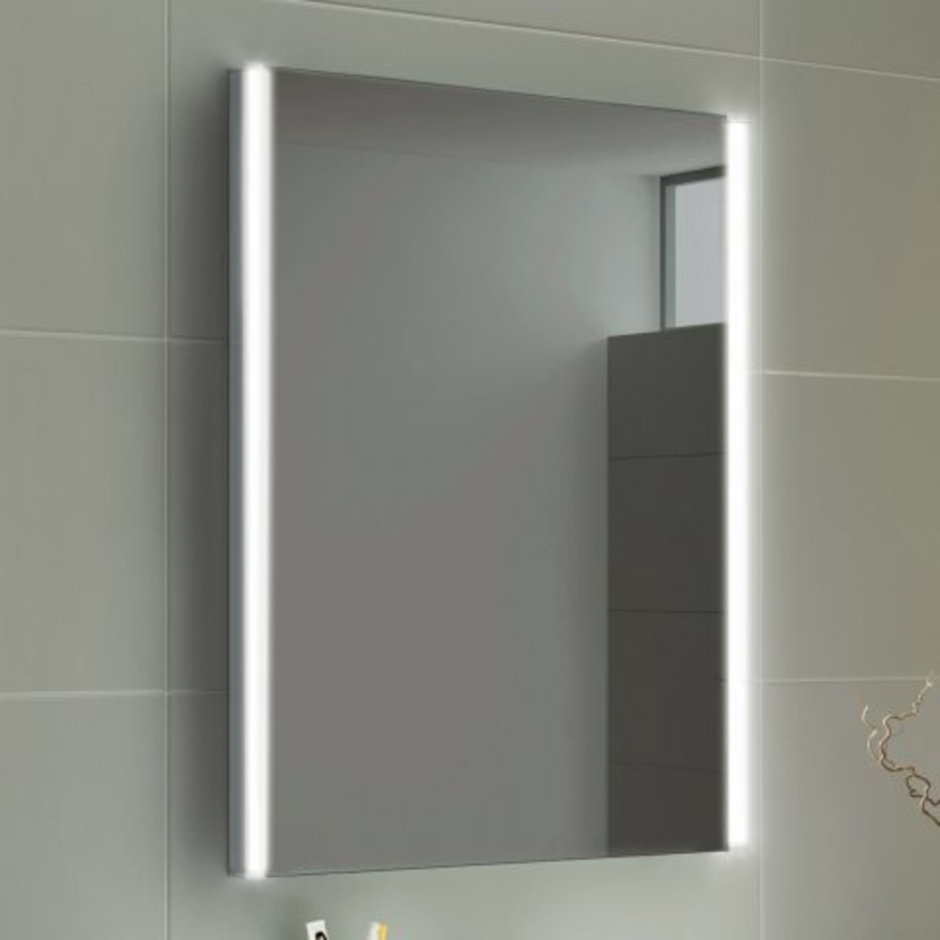 (P41) 500x700mm Lunar LED Mirror - Battery Operated. RRP £249.99. Our ultra-flattering LED Battery