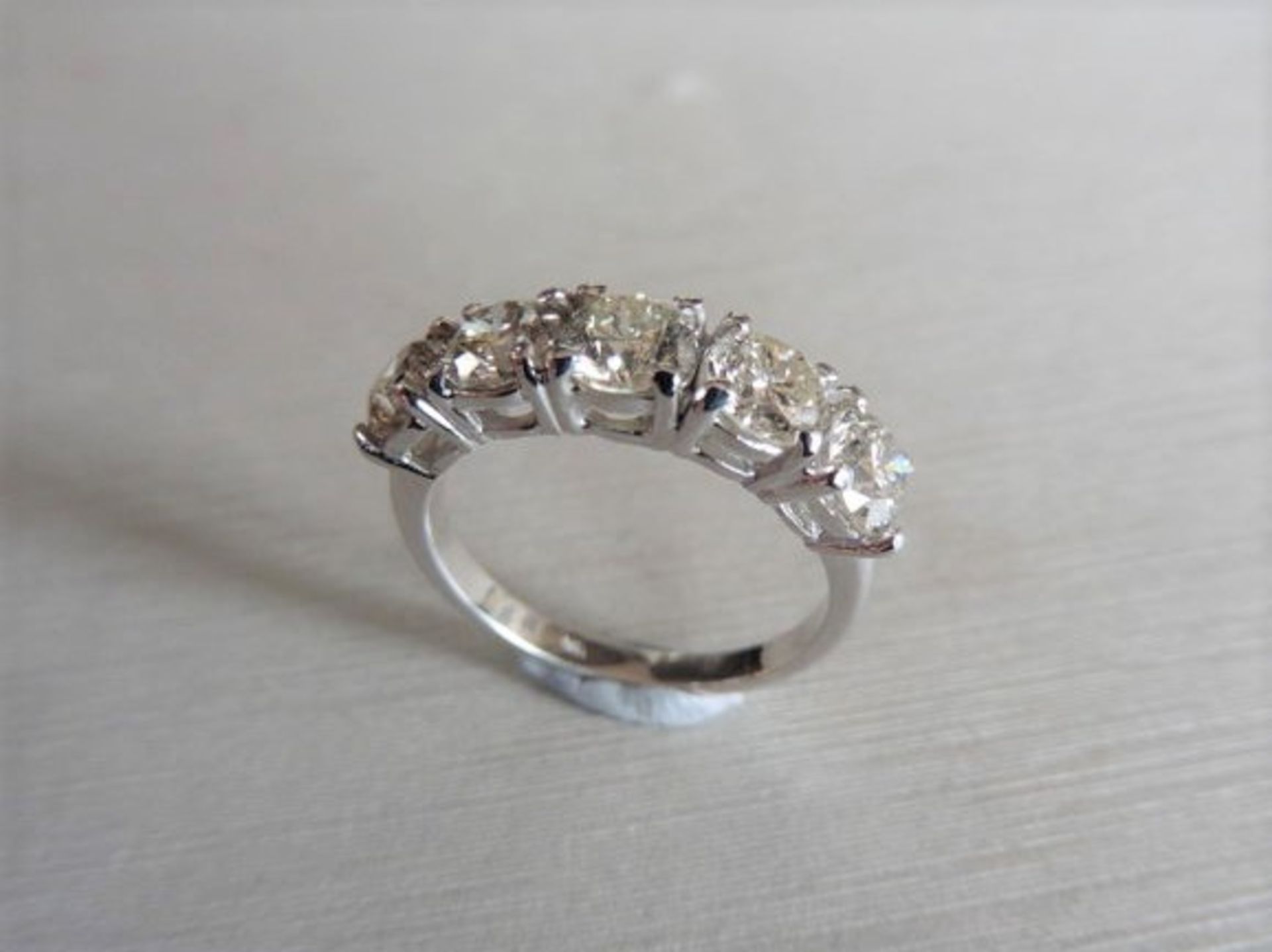 3.50ct diamond five stone ring. 5 x brilliant cut diamonds ( 0.70ct ) I colour and I1-2 clarity. 4 - Image 3 of 3