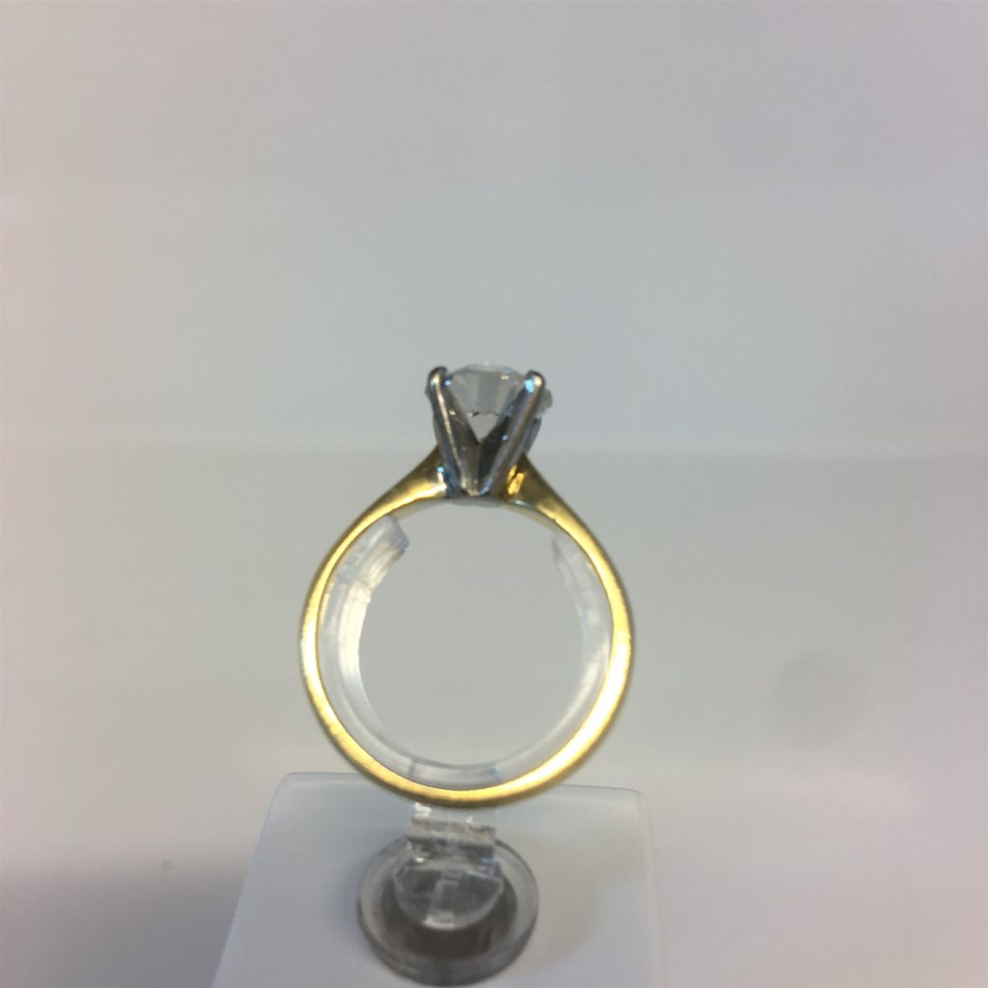 18ct Yellow Gold Brilliant Cut Diamond ring 1.44 Carat - Image 3 of 3