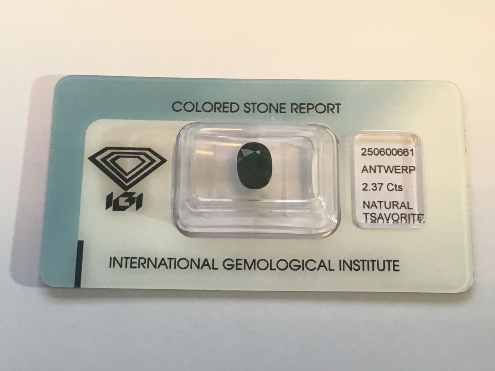 2.37ct Natural Green Garnet (Tsavorite) with IGI Certificate