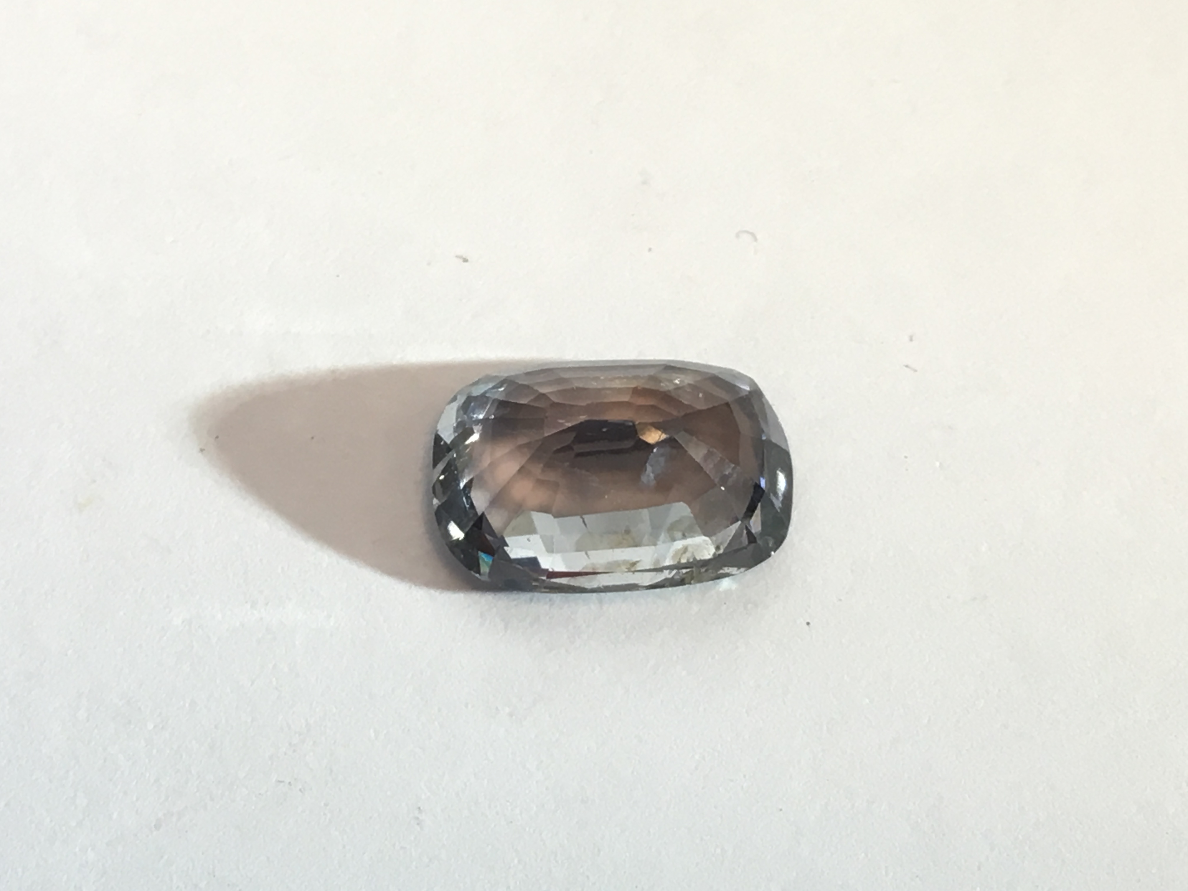 4.31ct Natural Spinel with IGI Certificate - Image 2 of 4