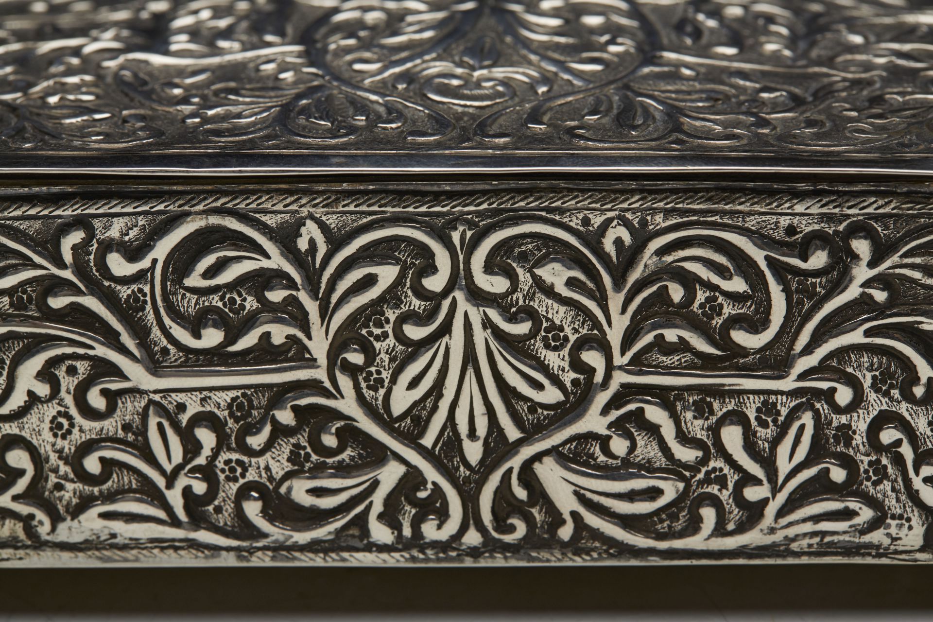 Stylish Persian Silver Wood Lined Floral Cigarette Box C.1895 - Image 2 of 10