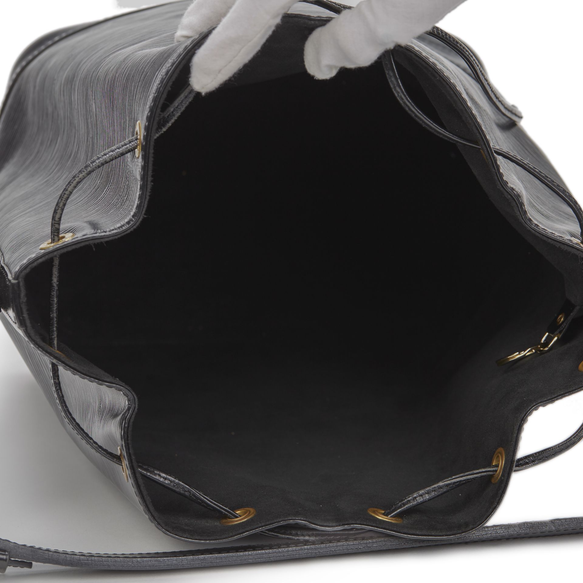 Louis Vuitton Black Epi Leather Vintage Noe - Image 14 of 16