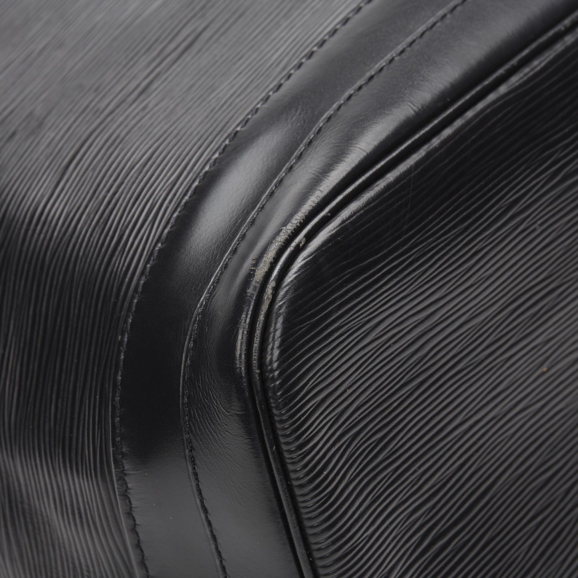 Louis Vuitton Black Epi Leather Vintage Noe - Image 15 of 16