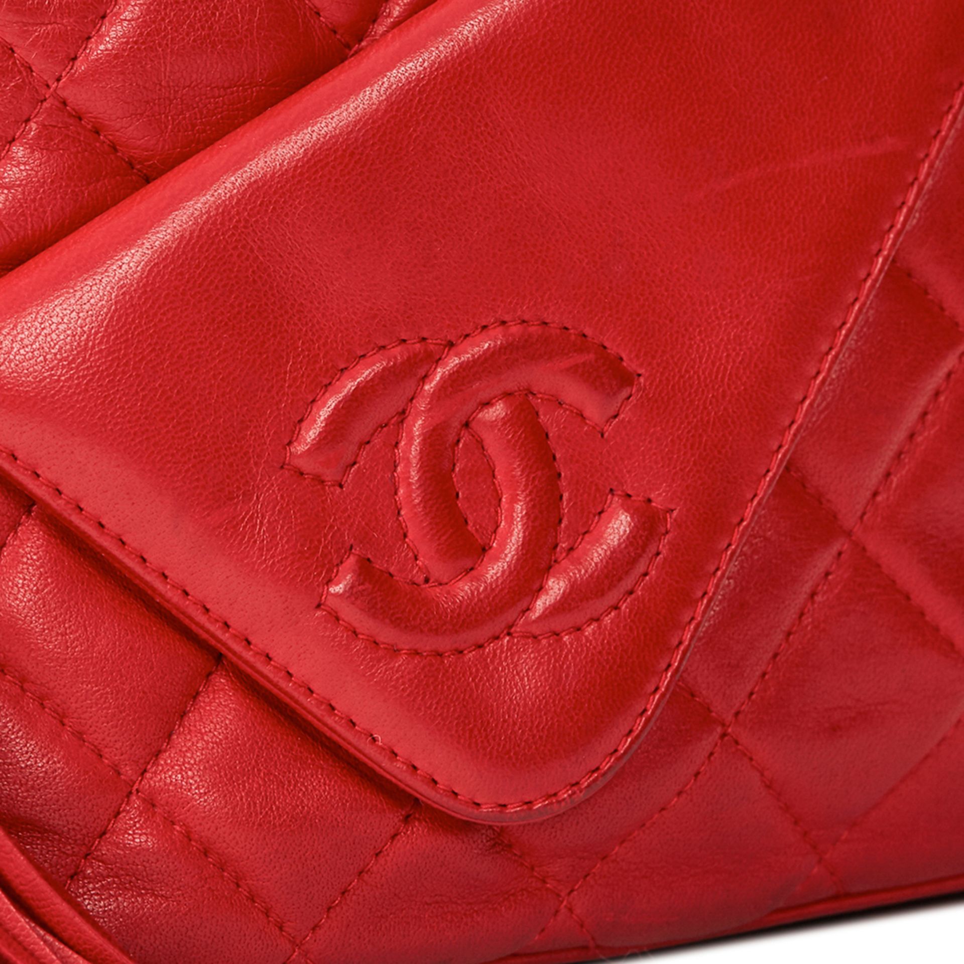 Chanel Red Quilted Lambskin Vintage Camera Bag - Image 6 of 10
