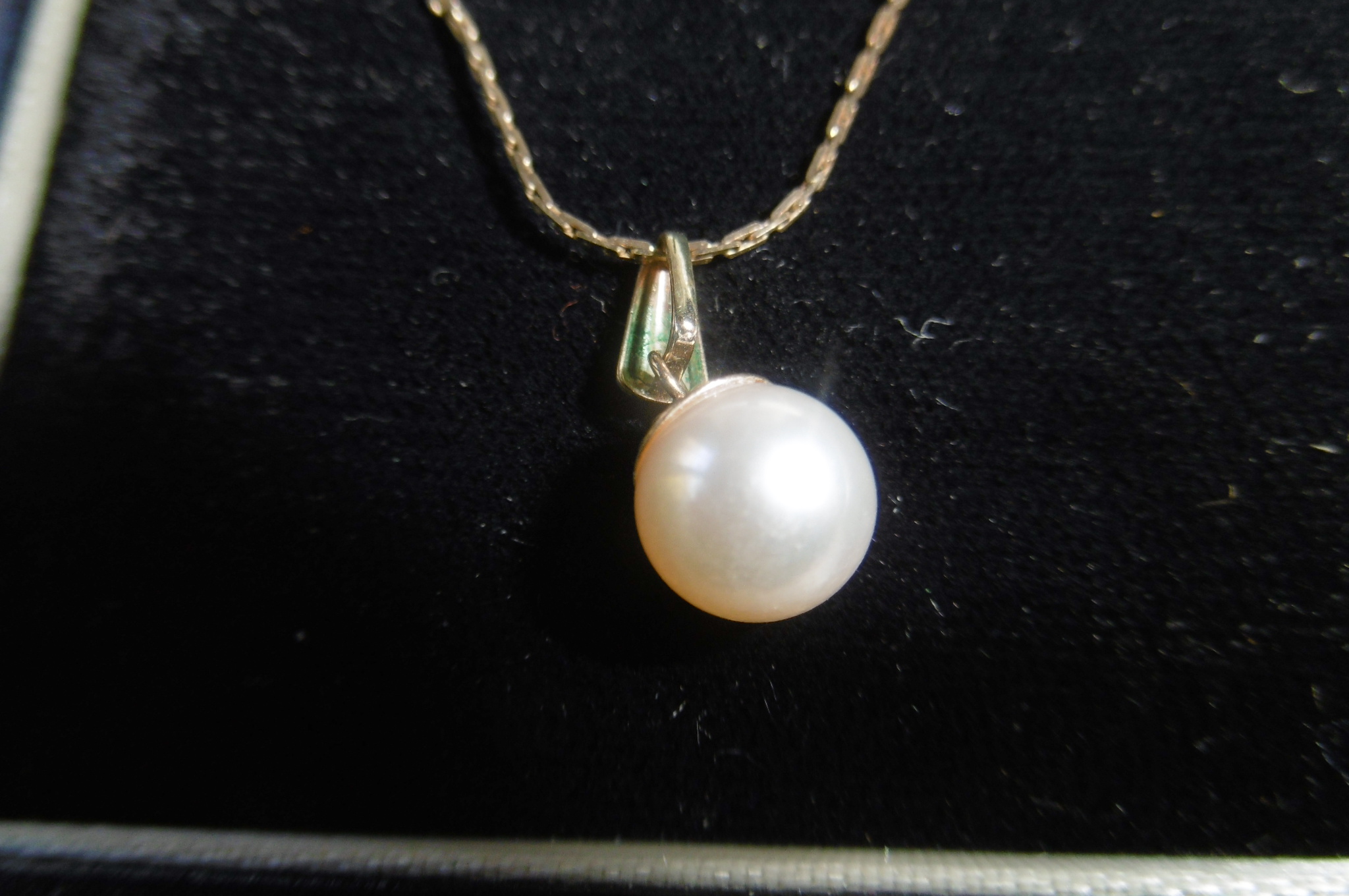 9 CT Gold and Pearl Pendant - Bild 2 aus 2