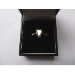 Natural fancy pale yellow diamond ring