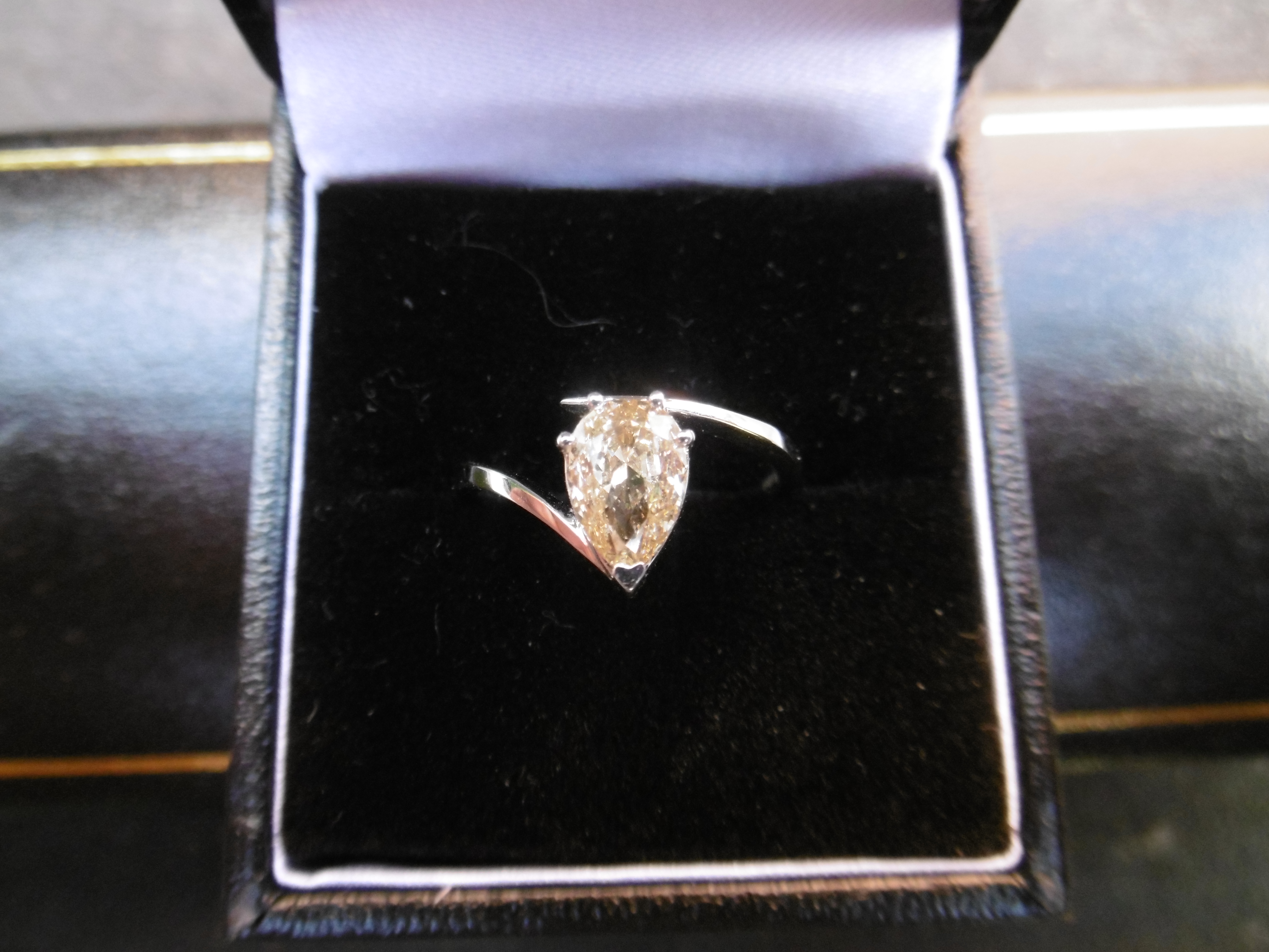 Natural fancy yellow diamond ring