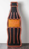 Reklame, Wandleuchte Coca Cola Flasche, wohl 1970er Jahre, Kunststoff, hinterleuchtet. H. ca. 125