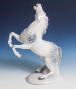 Porzellanfigur, "Aufsteigendes Pferd", Fasold & Stauch, grüne Manufakturmarke, glasiertes Porzellan,