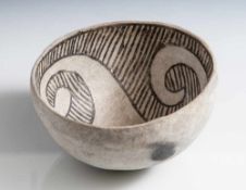 Antike indianische Keramik-Schale, Colorado/ USA, 1200/1300 v. Chr. Halbkugelförmig, innen schwarzer