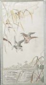 Feine Seidenstickarbeit, datiert 1936, Darstellung einer Teichlandschaft mit Enten im Anflug. Ca.