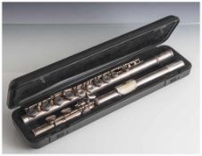 Querflöte, Yamaha, neuzeitlich, mit Original Schatulle, Mittelstück bez. "Prima Sankyo Flute MFG.