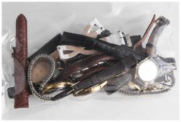 Posten Armbanduhren, verschiedene Hersteller, z. T. älter (um 1900), Quartz, Handaufzug und 1 x