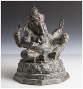 Ganesha-Bronze, Indien, wohl 19. Jahrhundert, figürliche Darstellung des Elefantengotts auf