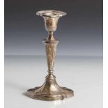 Einflammiger Kerzenhalter, Silber 925, gepunzt Halbmond, Krone, Feingehalt und Hersteller, über