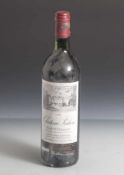 1 Flasche Rotwein, Château Pichon 1983, Haut Médoc, Appellation Haut-Médoc Controlée, 750 ml.