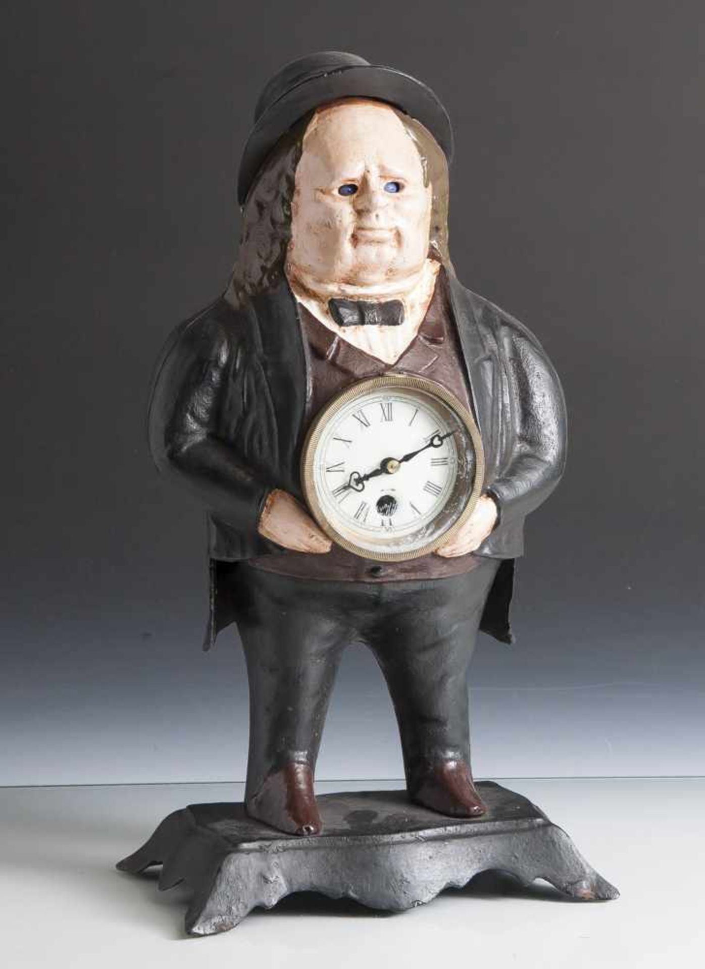 Uhrenmännchen, England, wohl 20. Jahrhundert, auf Unterboden bez. "Bradley & Hubbart", Gusseisen,