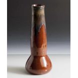 Jugendstil-Vase, um 1900, Bürgel, auf Unterboden Manufakturmarke, Keramik, braun glasiert, am Hals