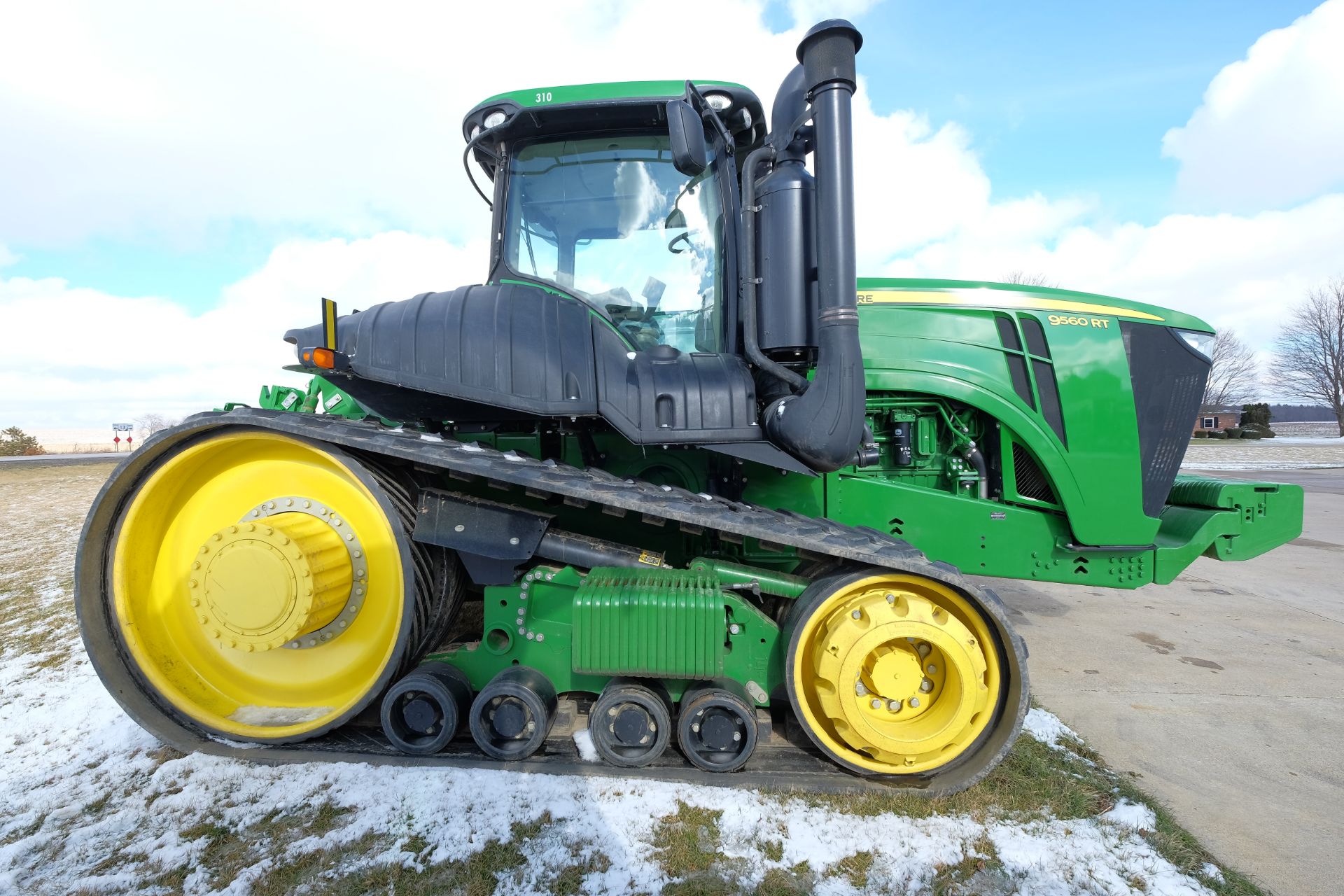 John Deere Tractor 9560RT (2013) - 1RW9560RADP902666 - 2,014 hours, 560 hp, 36" tracks, 50%, 5 - Image 6 of 14