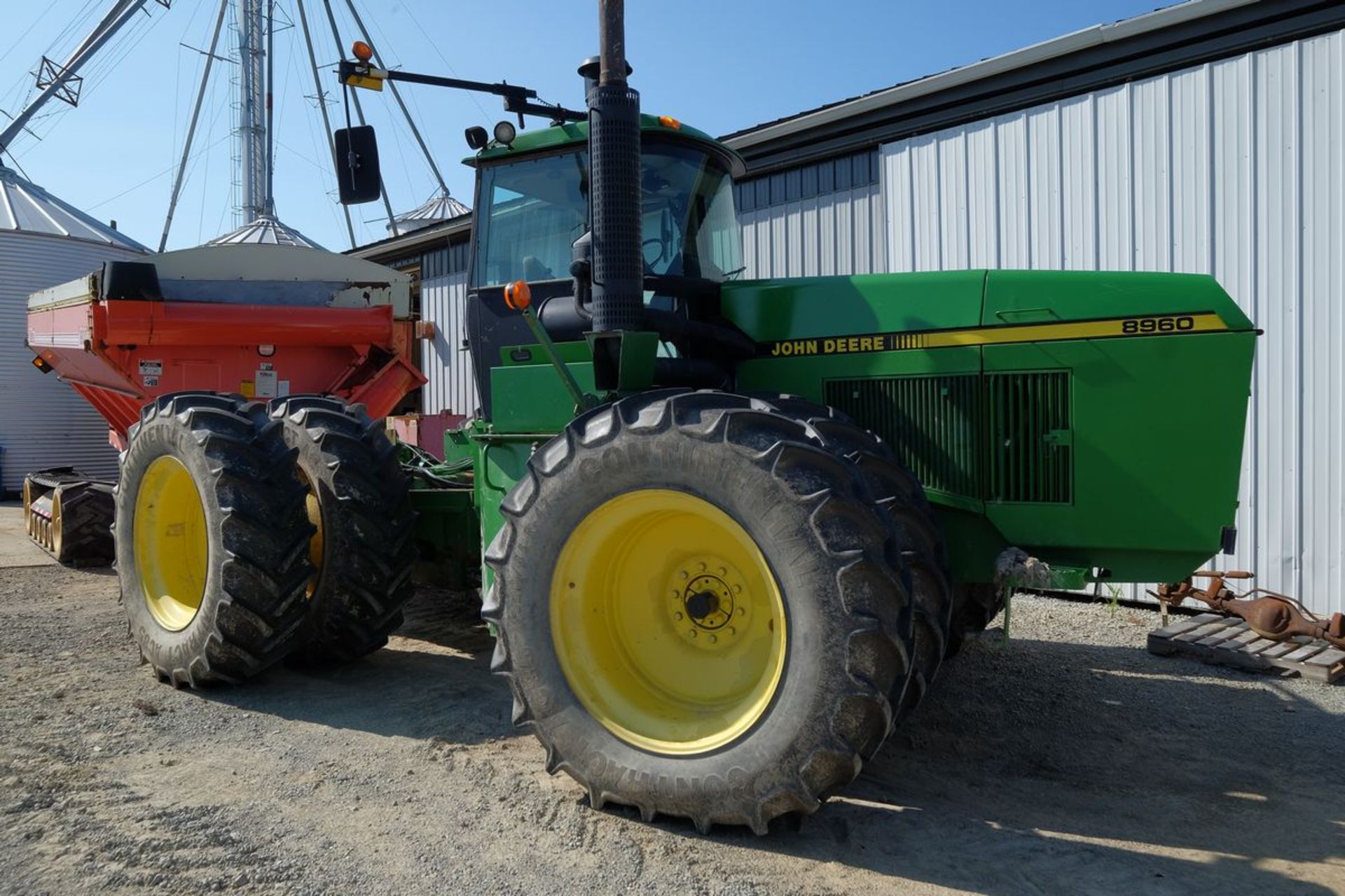 JD 8960 Tractor