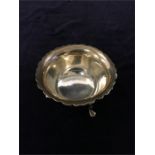 A silver bowl hallmarked Chester 1911-12 (50g)