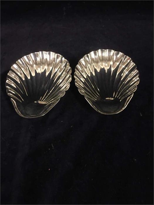 Pair of silver shell shaped bonbon dishes