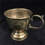 A silver christening style cup (50.3g)