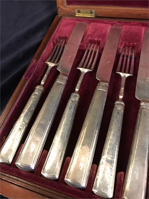 A 24 piece Hallmarked Georgian Silver canteen of cutlery in Mahogany Box - Image 6 of 6