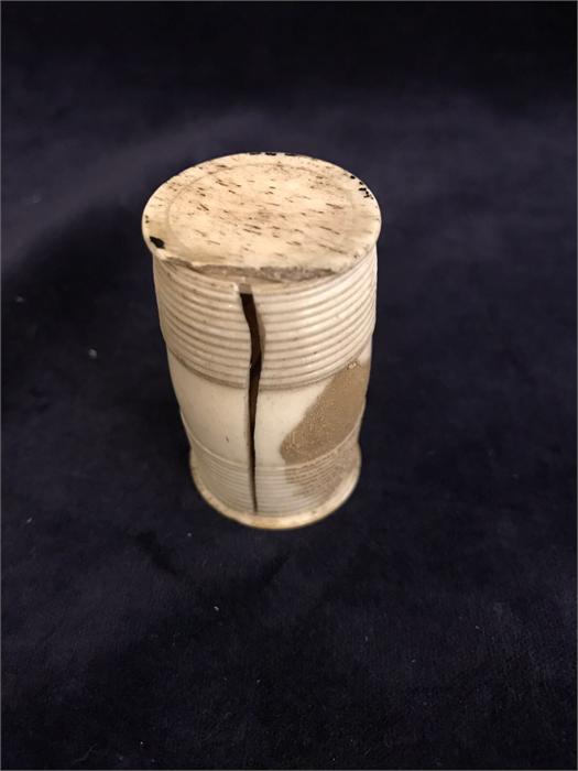A set of Napoleonic Prisoner-of-War carved bone miniature dominoes in turned barrel-form case ( - Image 3 of 3