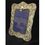 A silver picture frame (AF)