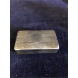 Silver pill box, hallmarked Birmingham 1910-11 (21g)