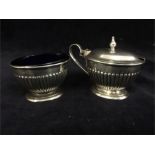 Silver Salt and Mustard Hallmark 1939 Birmingham Makers Mark Henry Artkins (106g)