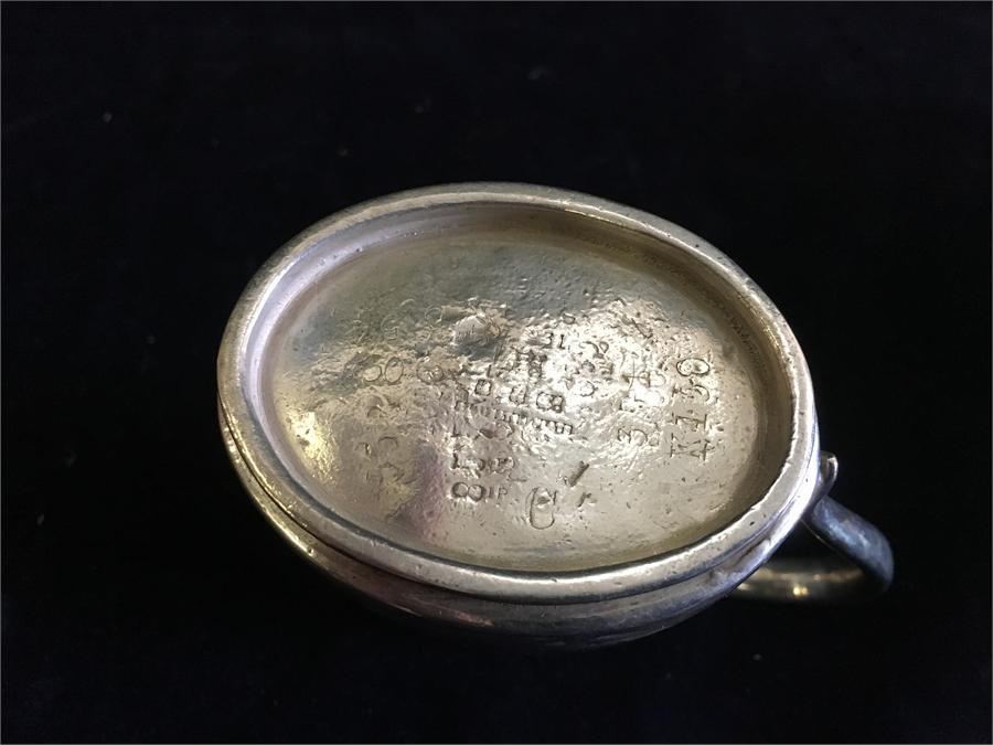 A silver milk jug (122.5g) - Image 2 of 2