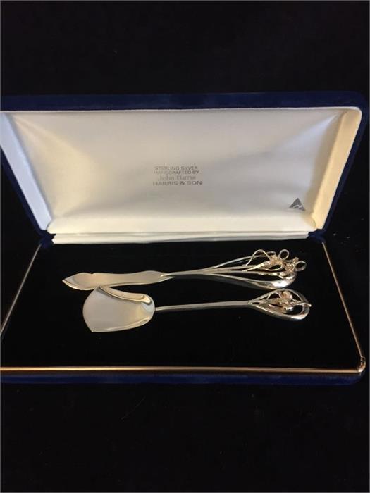 A Boxed silver knife and shovel by John Harris, Harris and Son of Western Australia.