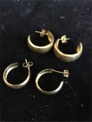 Two pairs of 9ct gold earrings