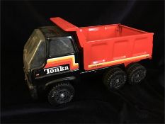 A Vintage Tonka Truck (Being Sold in Aid of Oxfam)