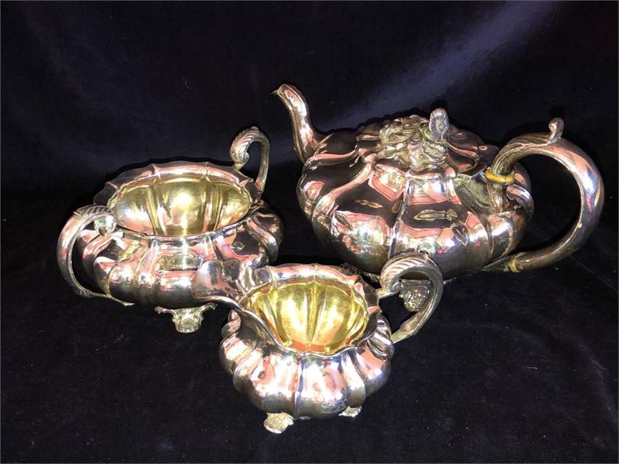 A William IV silver tea set, hallmarked London 1833 and with makers mark EB, Edward Barton - Image 10 of 11