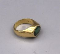 18ct gold ring with inset stone 1.4ct, Total 9.5g