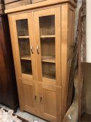 An Oak Display Cabinet, Height 1950cm, width 1050cm, depth 400cm