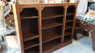 An Arts and Crafts style bookcase