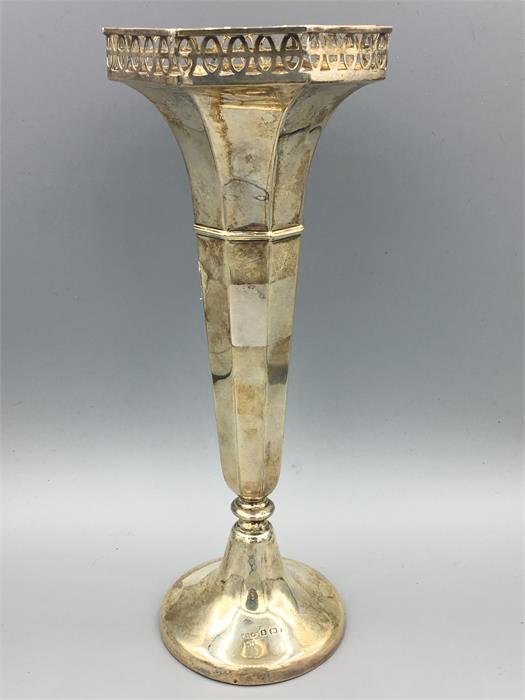 A Set of five silver graduated vases, hallmarked Birmingham 1915, makers mark HM, Henry Matthews. - Image 2 of 4