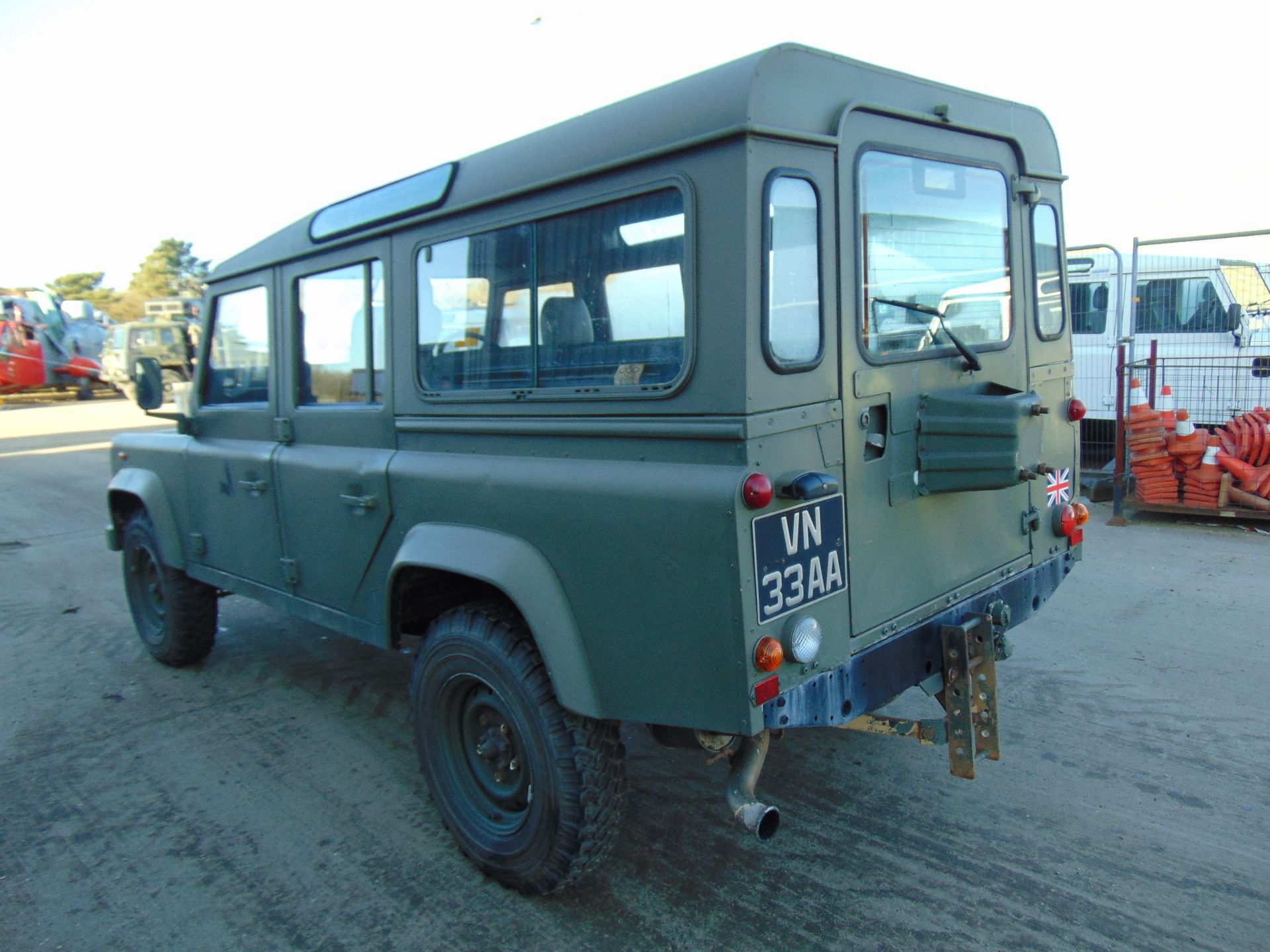 Land Rover 110 TD5 Station Wagon - Image 8 of 20