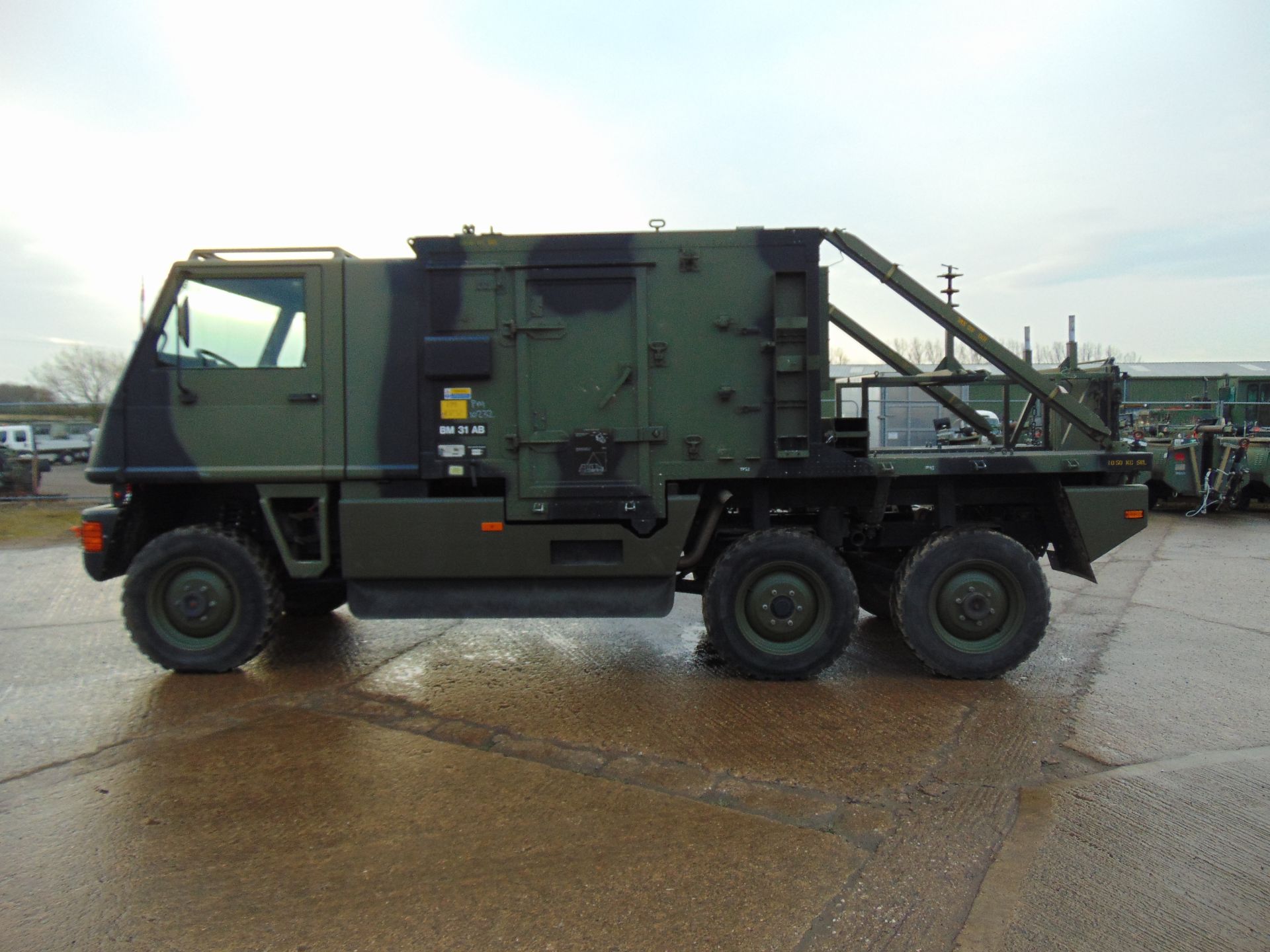 Ex Reserve Left Hand Drive Mowag Bucher Duro II 6x6 High-Mobility Tactical Vehicle - Image 4 of 16