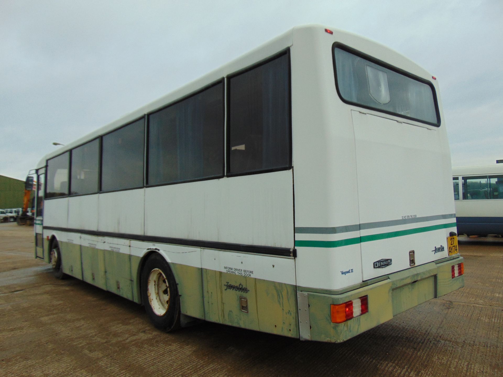 Dennis Javelin Vanguard III 40 Seat Coach - Image 6 of 15