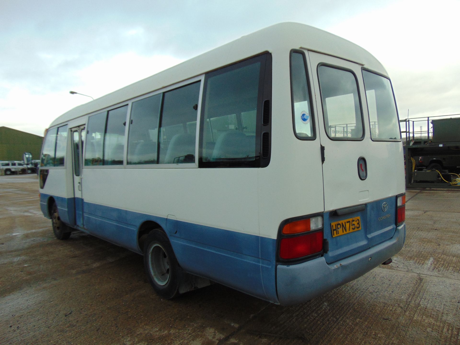 Toyota Coaster 21 seat Bus/Coach - Image 8 of 15