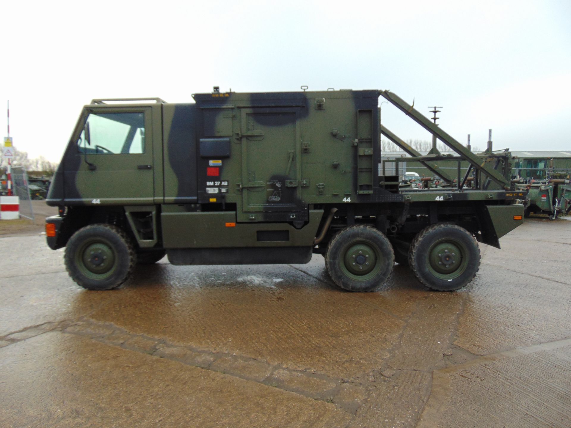 Ex Reserve Left Hand Drive Mowag Bucher Duro II 6x6 High-Mobility Tactical Vehicle - Image 4 of 18